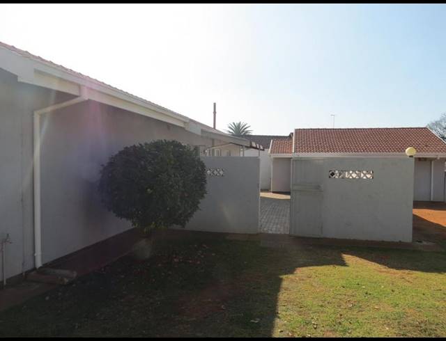 3 BEDROOM HOUSE FOR SALE IN JANSEN PARK